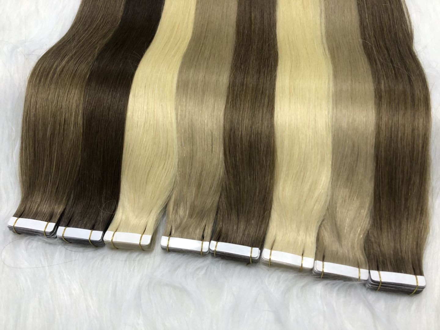 Tape in colors extensions